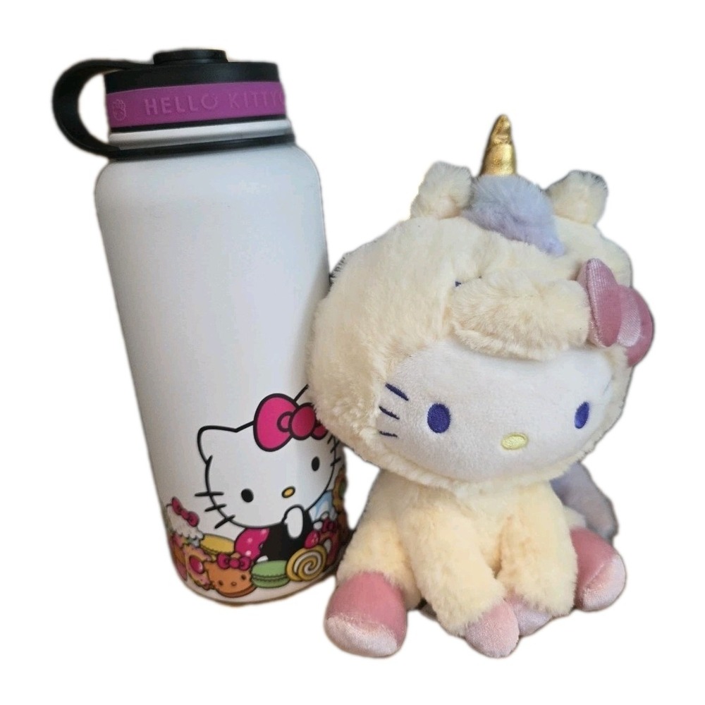 Hello Kitty Cafe Exclusive Metal Stainless Steel 18 Oz Bottle & Sanri Plush